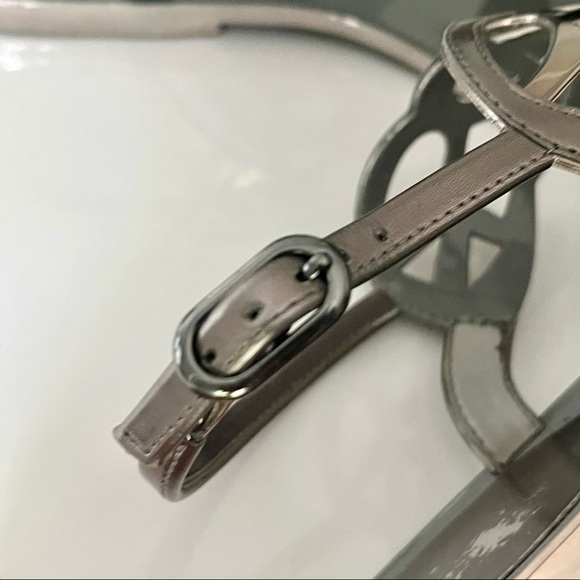 Stuart Weitzman Gelfisher Sandals in Metallic Graphite - Picture 9 of 16